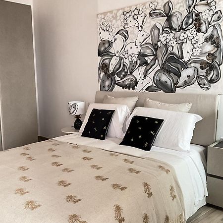 Rua 39 Fine Apartments By Dimore In Sicily Syracuse ภายนอก รูปภาพ