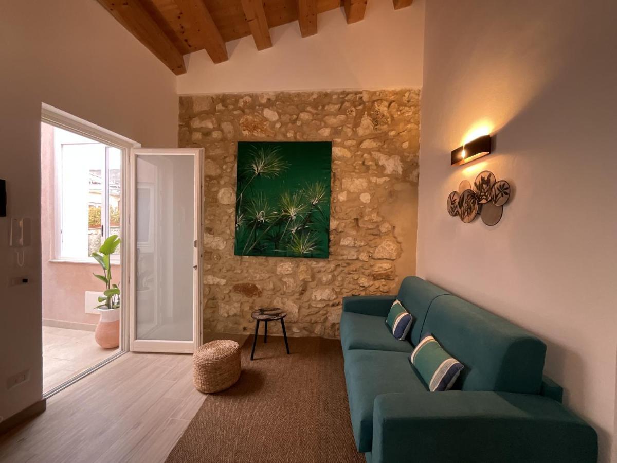 Rua 39 Fine Apartments By Dimore In Sicily Syracuse ภายนอก รูปภาพ