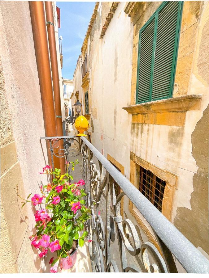 Rua 39 Fine Apartments By Dimore In Sicily Syracuse ภายนอก รูปภาพ